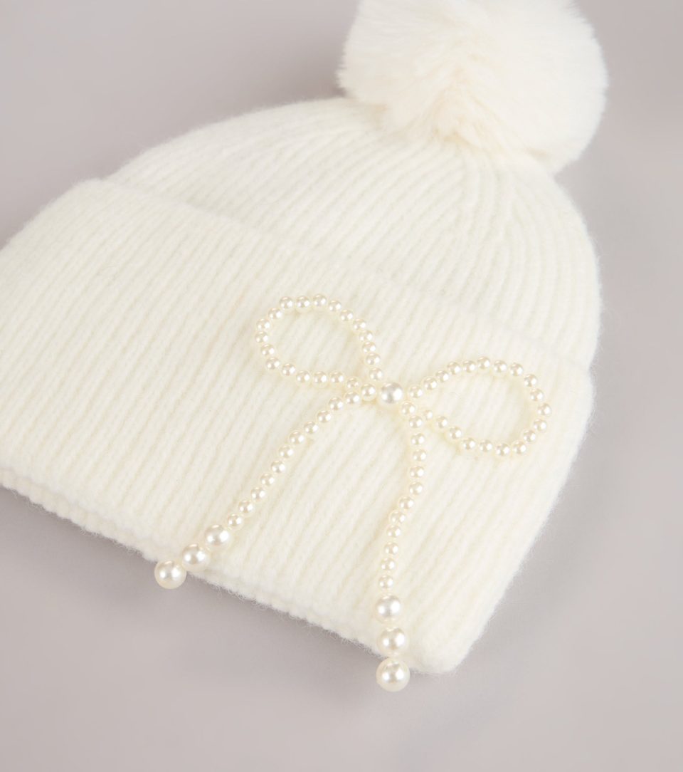 Snow Angel Pearl Bow Beanie