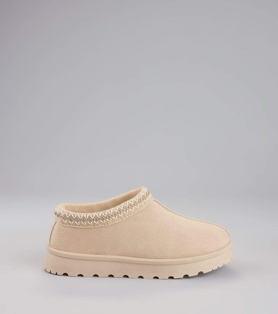 Cozy Status Faux Suede Platform Slippers